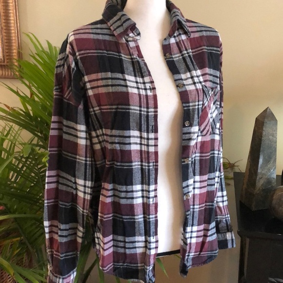 Kiara maroon and black flannel - Picture 1 of 5